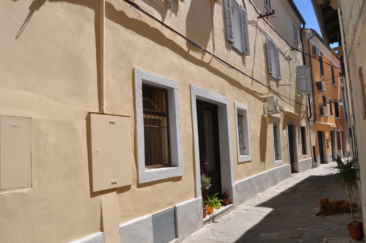 Koper Old Town Apartamento Exterior foto